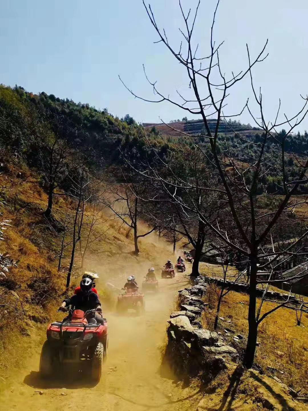 大理石門(mén)關(guān)沙灘ATV越野摩托基地