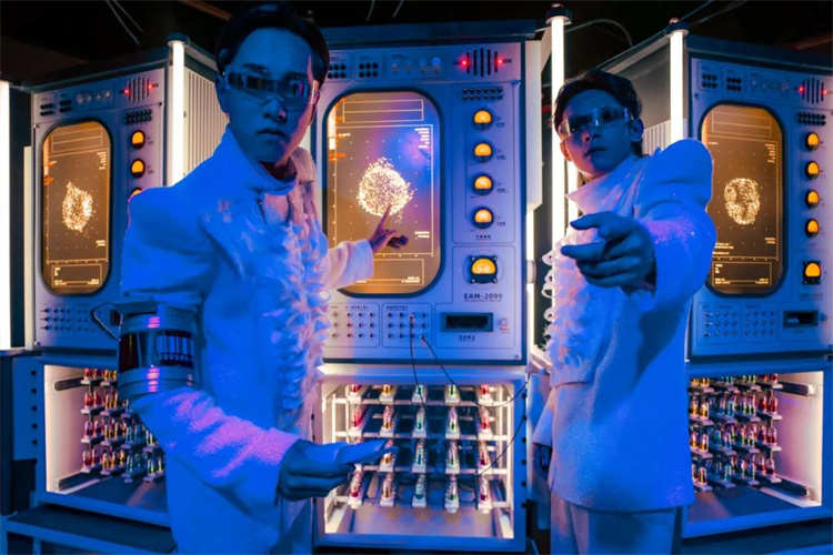 大理演出推薦：《幻境2099》大理首個派對式戲??！位于變壓器廠內(nèi)